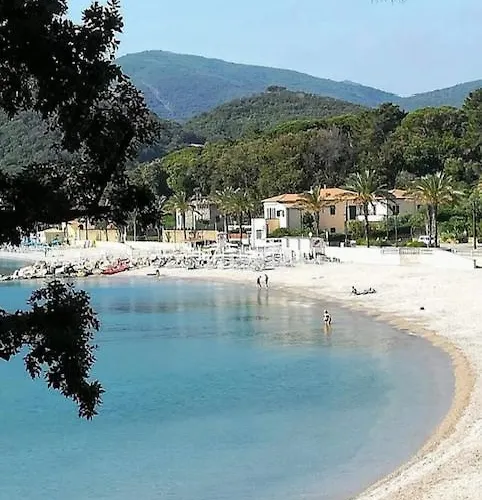 Maggiolino Al Mare קאבו